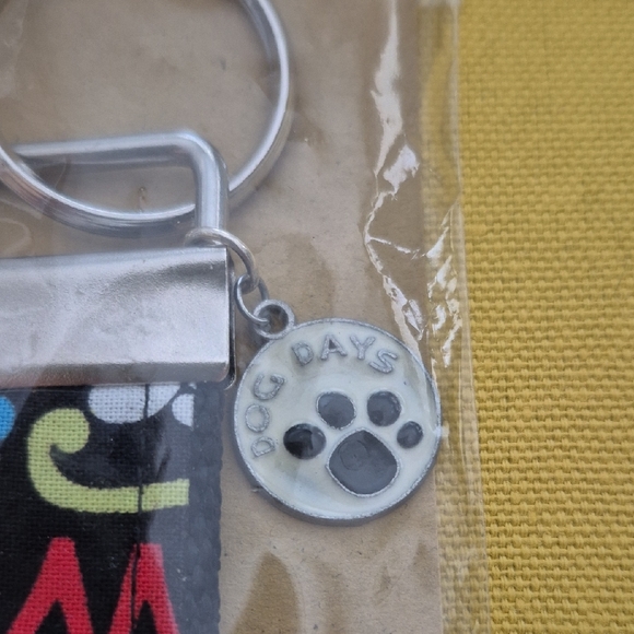 Wristlet Keychain with Colorful Alphabet Print - Black - Picture 2 of 4